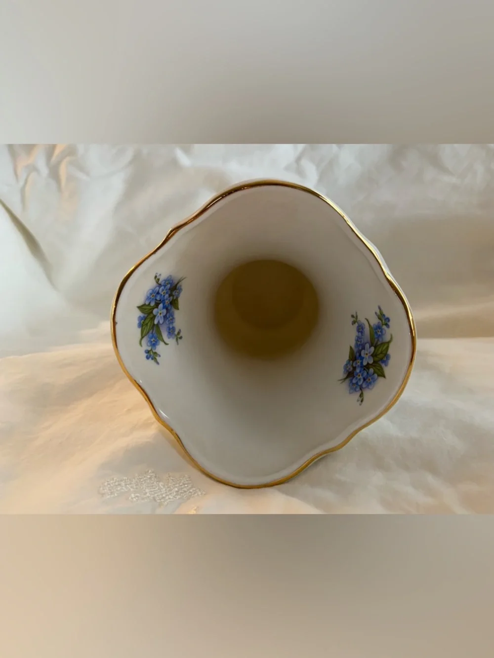 Sheltonian Vintage English Finest Porcelain, Adorned w/Tiny Blue Forget-Me-Knots